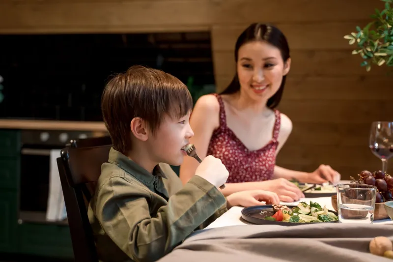 Why Your Neighborhood Is the Reason You're Eating Dinner Alone